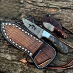 Skinner Knife - Damascus